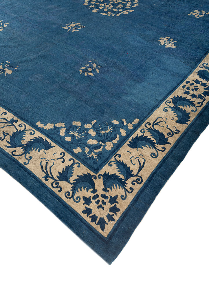 aalam blue wool hand knotted Rug - FloorShot