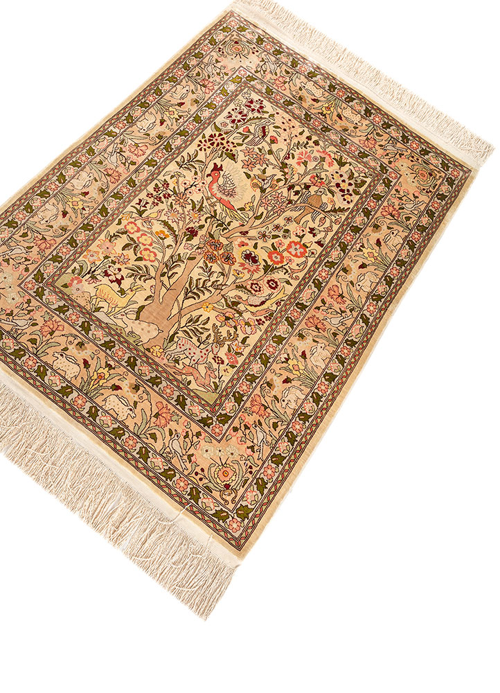 gulmarg ivory silk hand knotted Rug - FloorShot