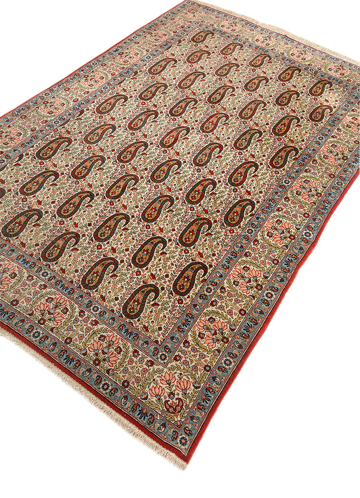 aalam ivory wool hand knotted Rug - FloorShot