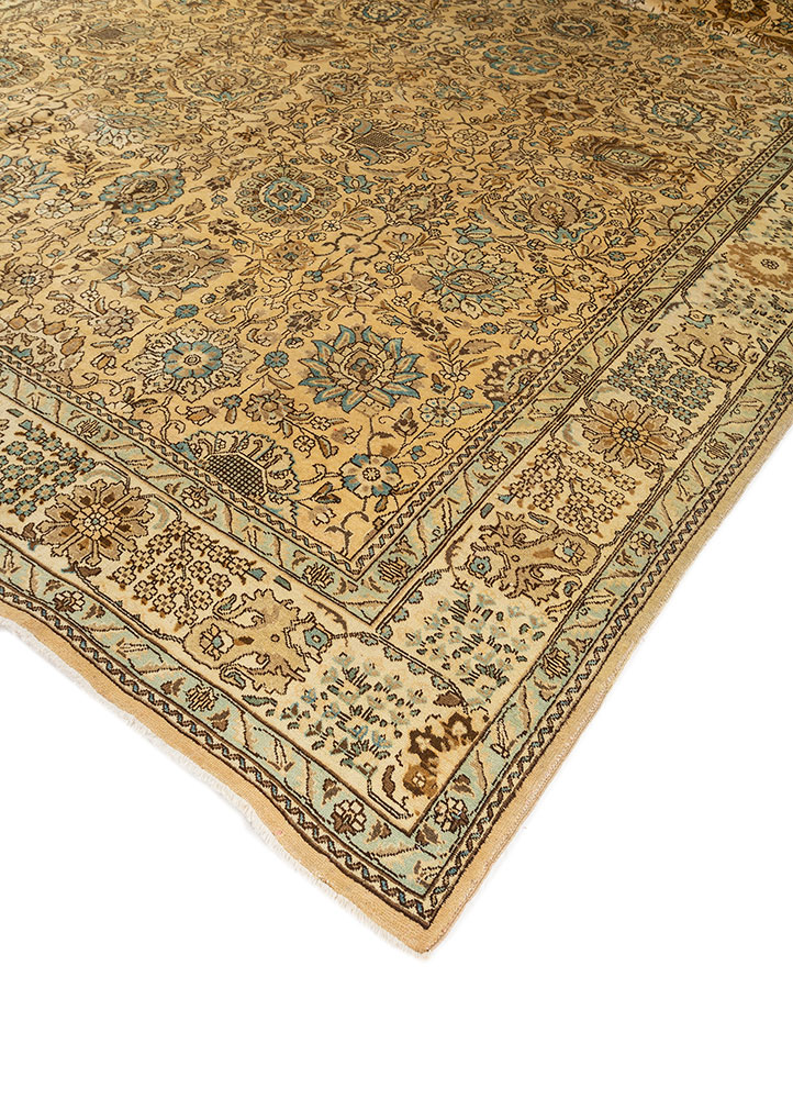 aalam red and orange wool hand knotted Rug - FloorShot