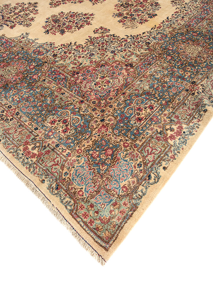 aalam gold wool hand knotted Rug - FloorShot