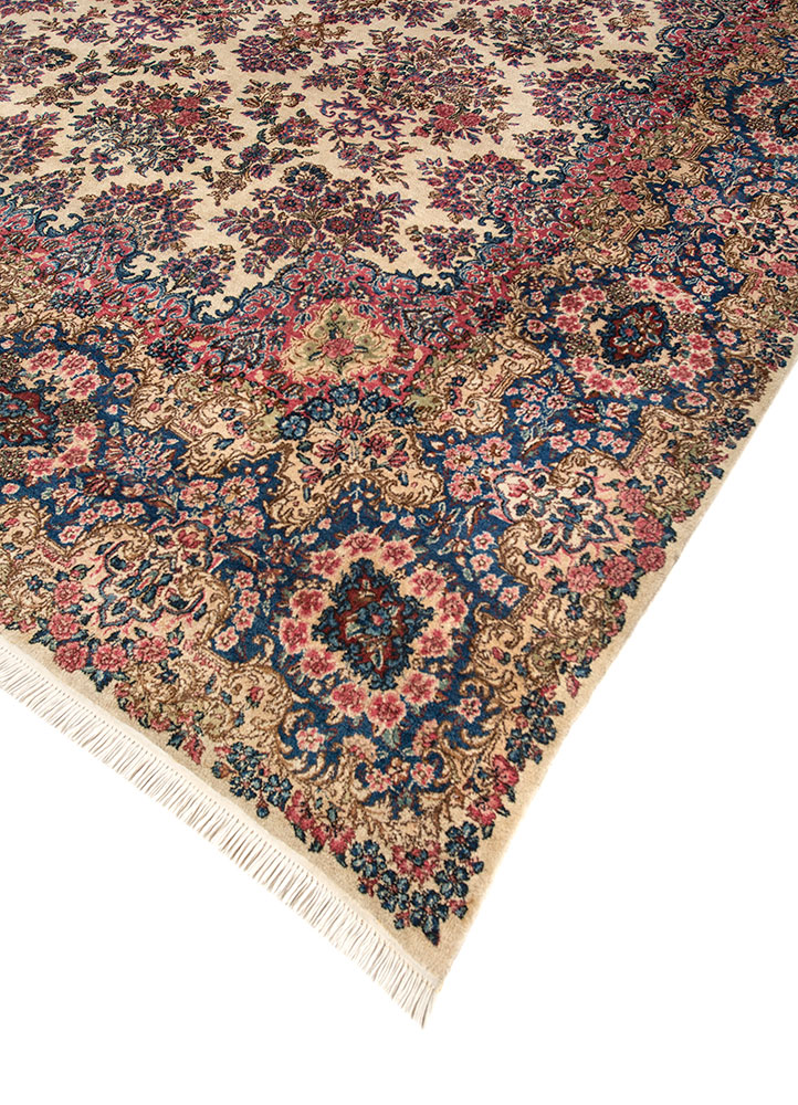 aalam ivory wool hand knotted Rug - FloorShot