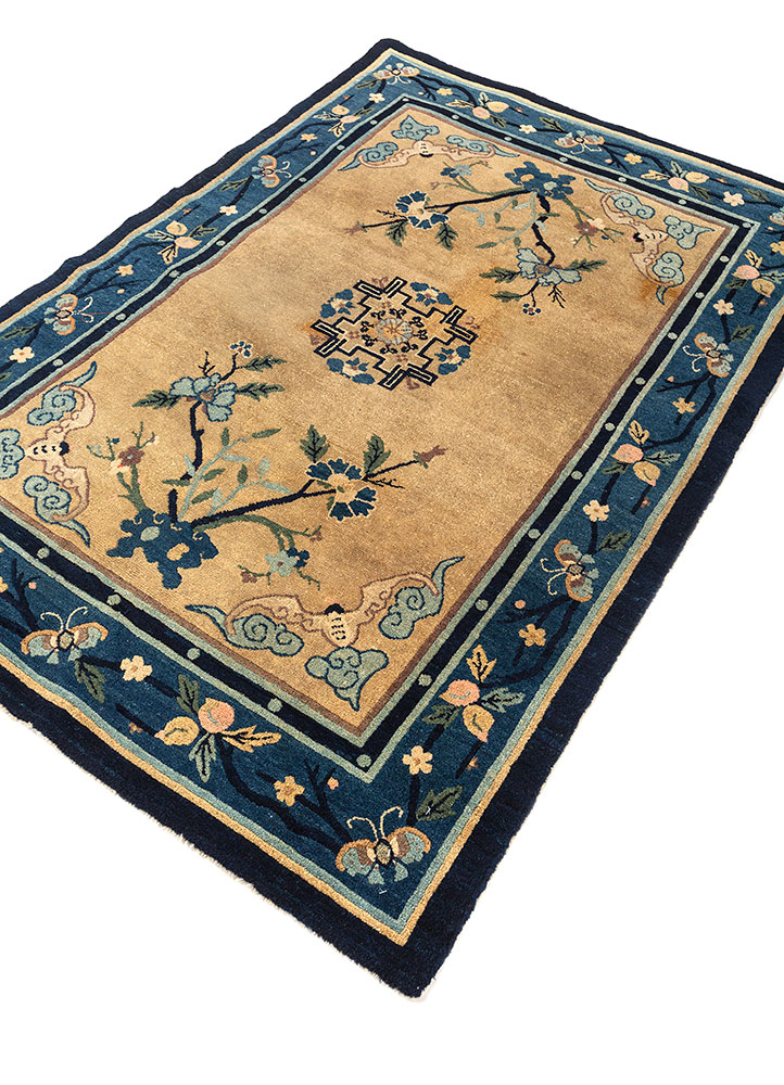pechino green wool hand knotted Rug - FloorShot