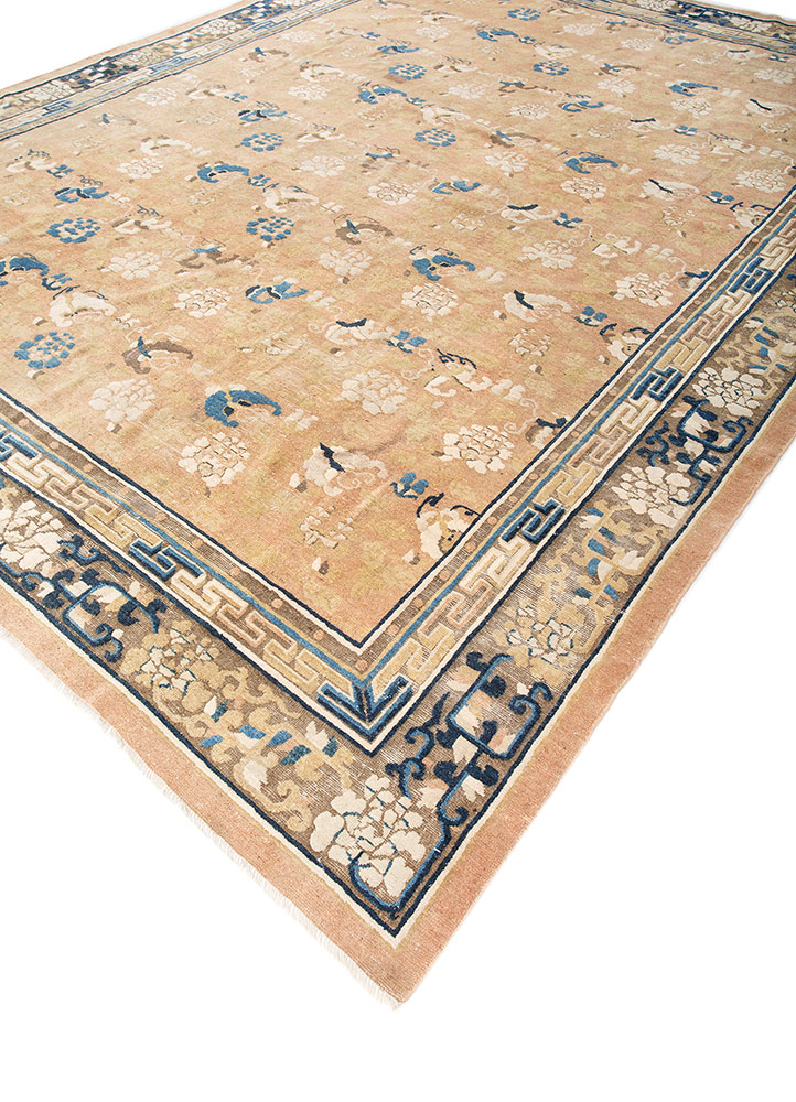 aalam gold wool hand knotted Rug - FloorShot