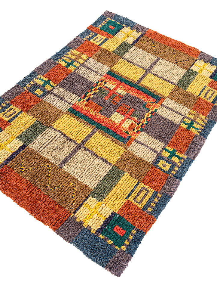 zuri gold wool hand knotted Rug - FloorShot