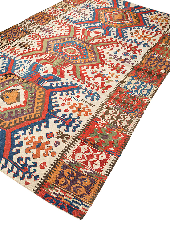 nayaab ivory wool flat weaves Rug - FloorShot