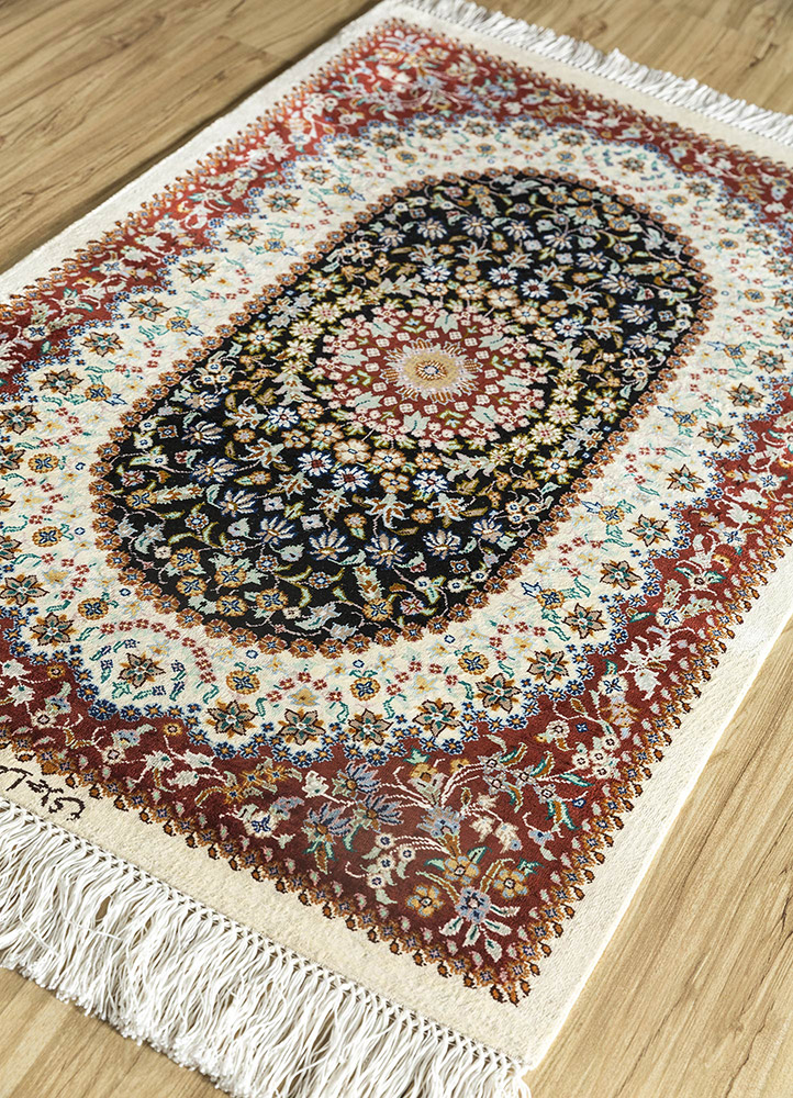 gulmarg red and orange silk hand knotted Rug - FloorShot