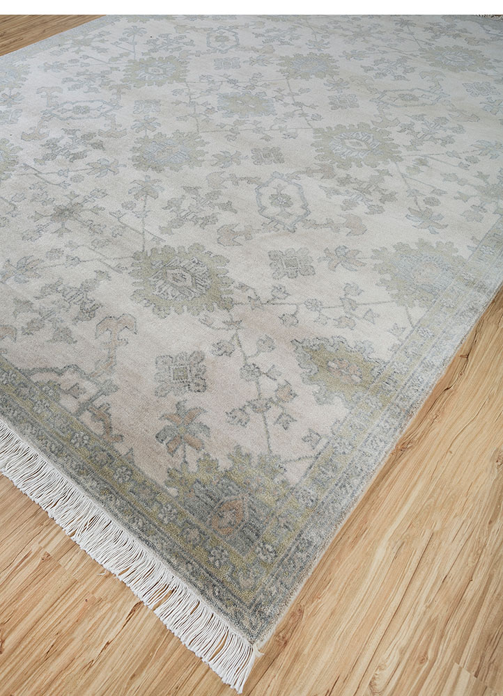 savana ivory wool hand knotted Rug - FloorShot