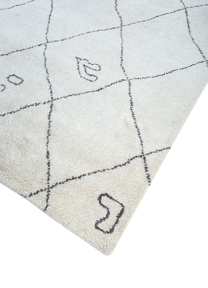 zuri ivory wool hand knotted Rug - FloorShot