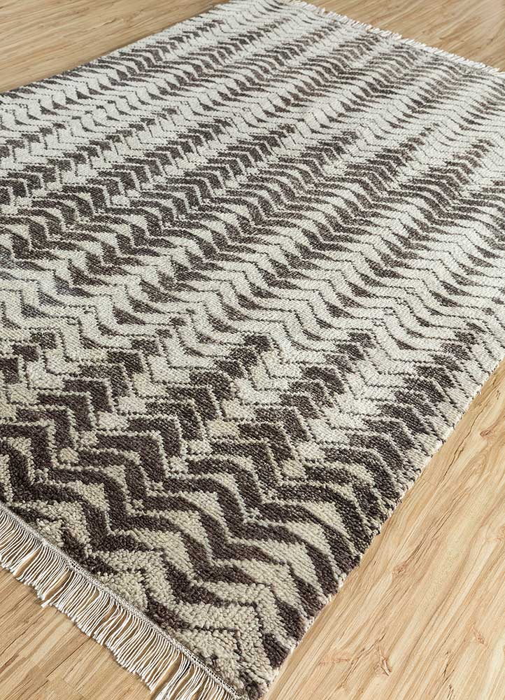zuri ivory wool hand knotted Rug - FloorShot