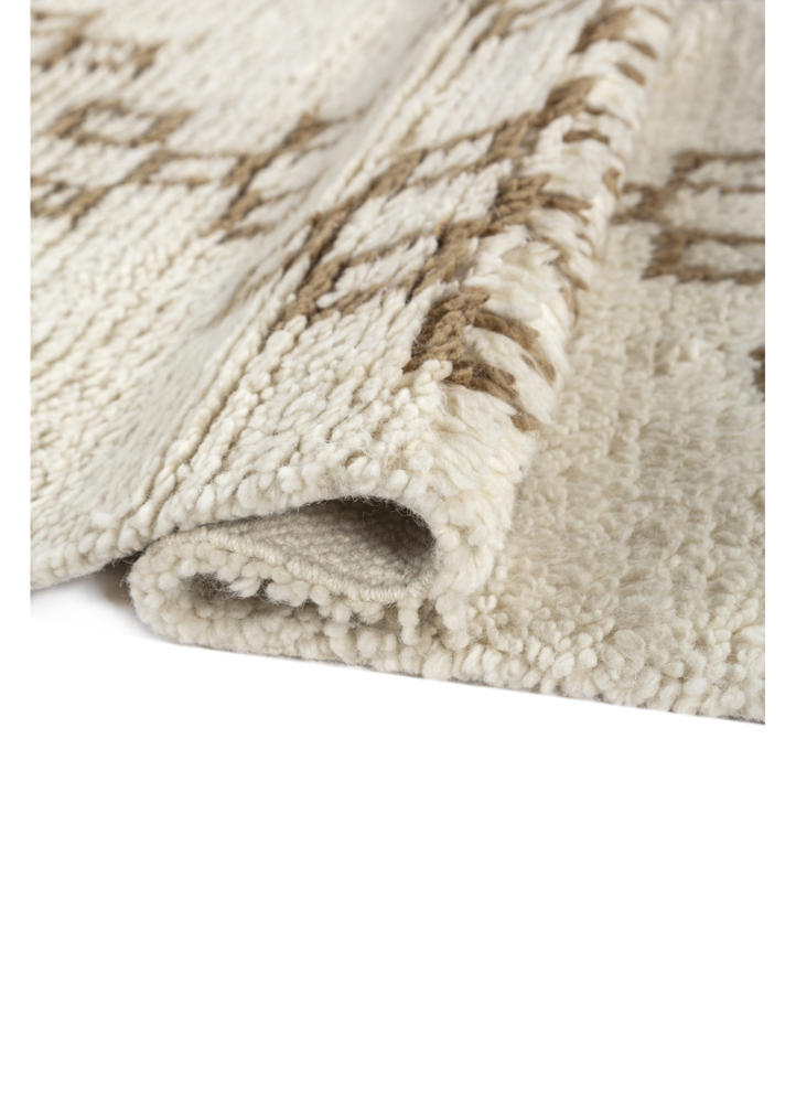 zuri grey and black wool hand knotted Rug - FloorShot