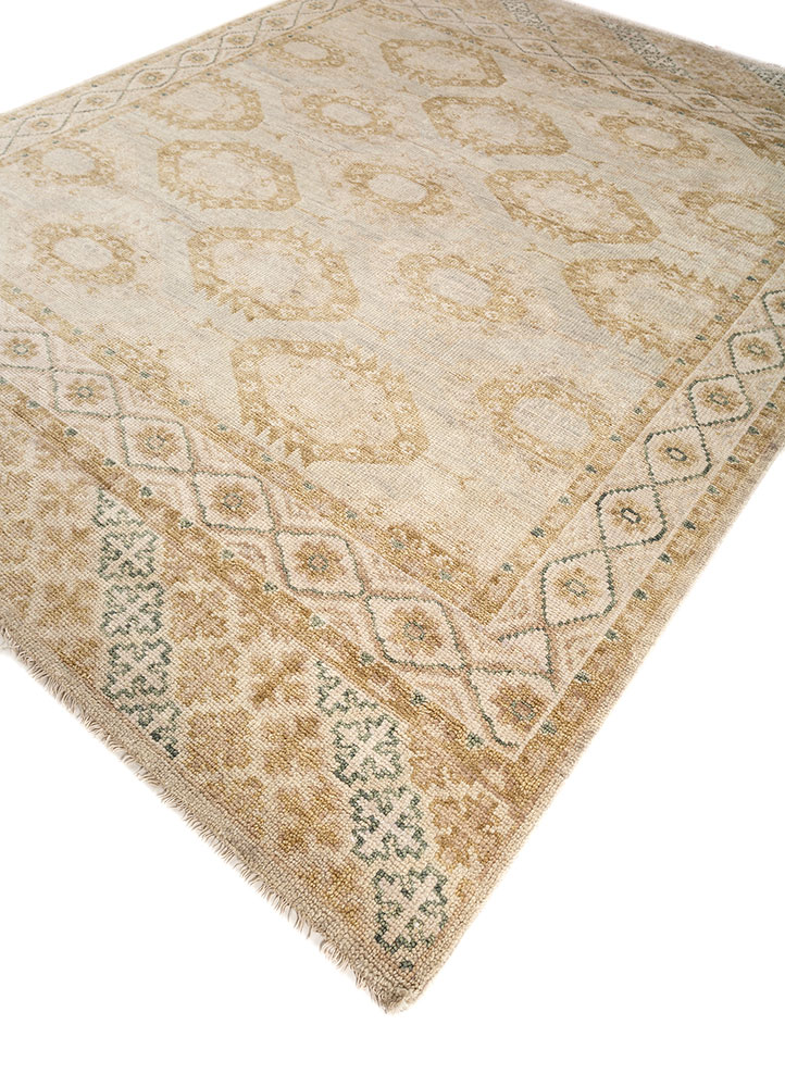 erbe gold wool hand knotted Rug - FloorShot