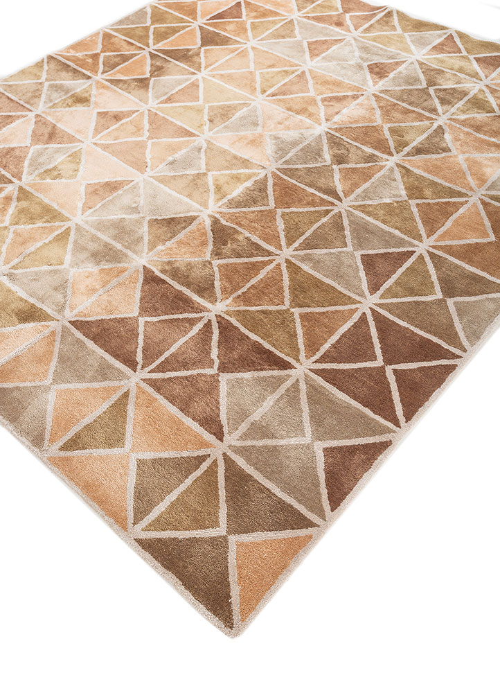 linear ivory silk hand tufted Rug - FloorShot