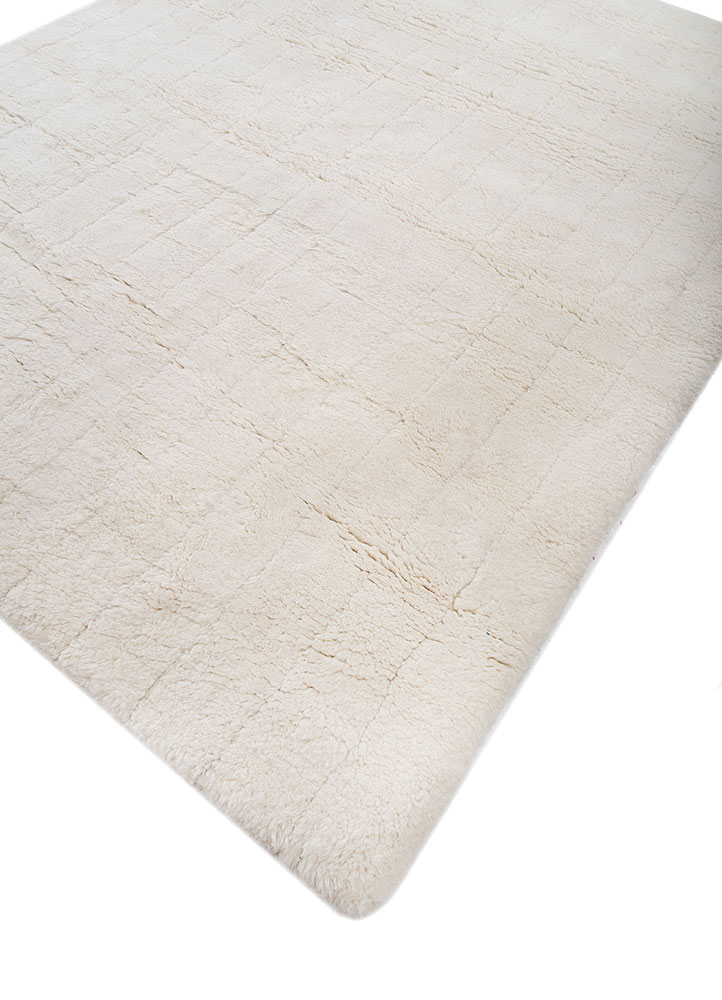 zuri ivory wool hand knotted Rug - FloorShot