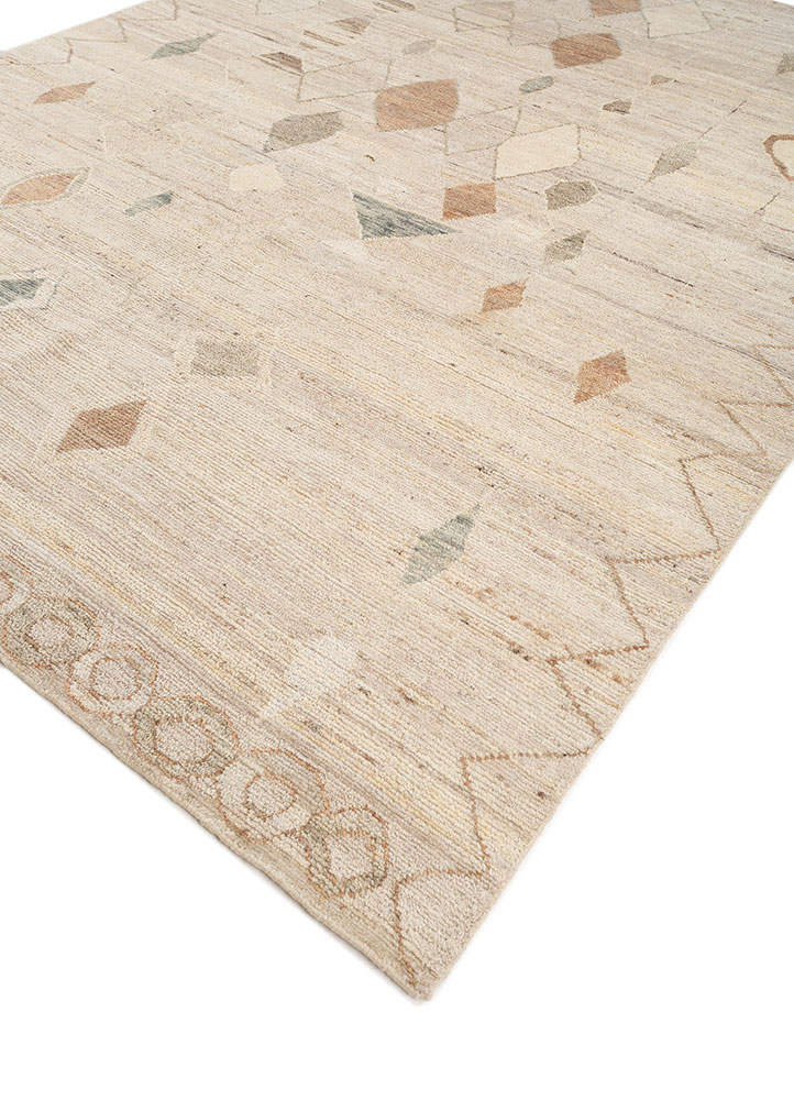 manifest ivory wool hand knotted Rug - FloorShot