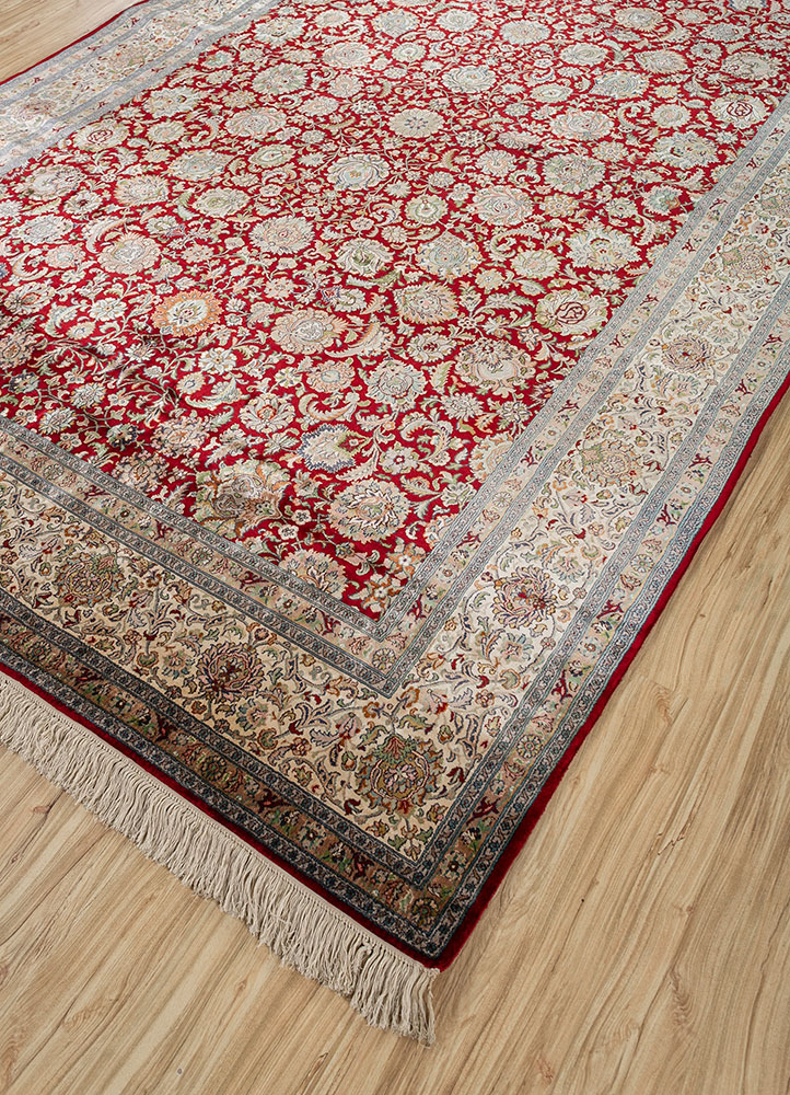 gulmarg red and orange silk hand knotted Rug - FloorShot