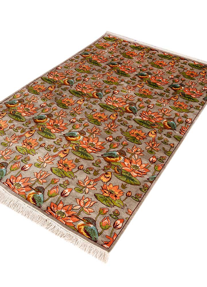 gulmarg green silk hand knotted Rug - FloorShot