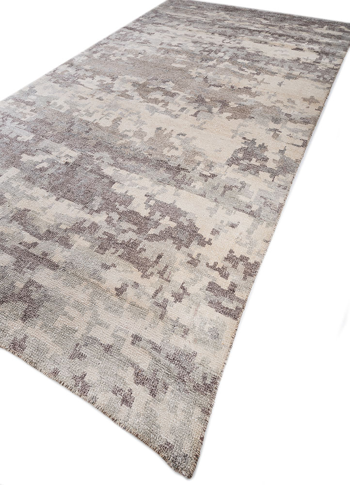 entropy ivory viscose hand knotted Rug - FloorShot