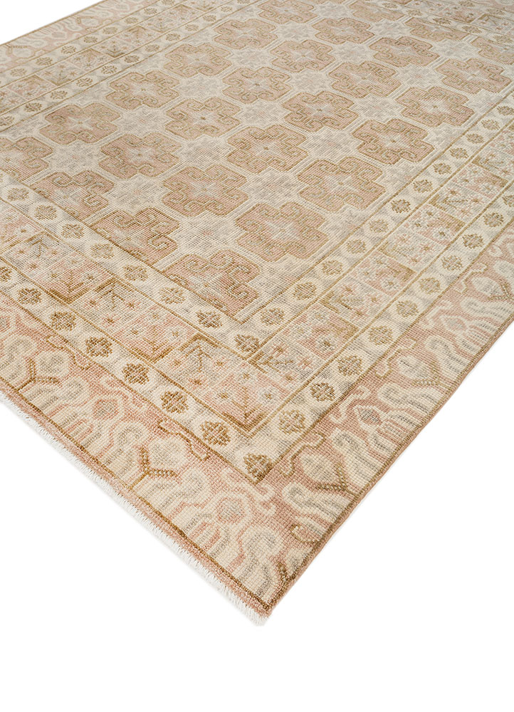 erbe beige and brown wool hand knotted Rug - FloorShot