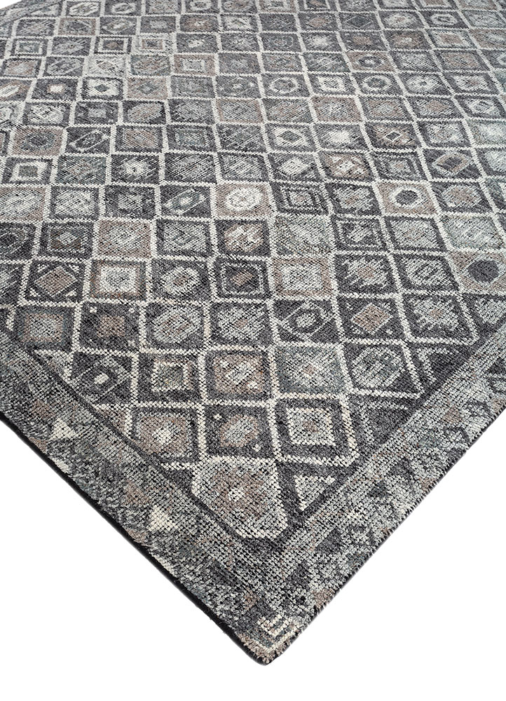 erbe green wool hand knotted Rug - FloorShot