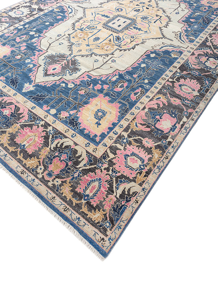 savana blue wool hand knotted Rug - FloorShot