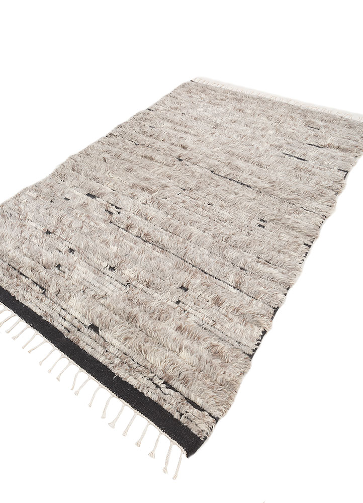 zuri grey and black wool hand knotted Rug - FloorShot