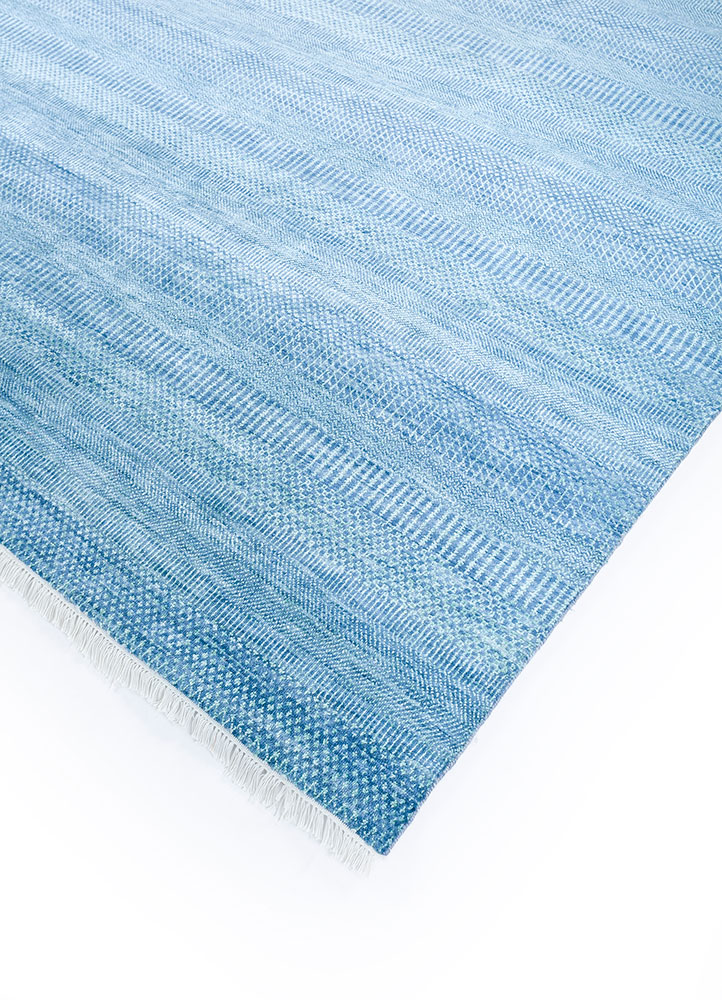 kairos blue wool and viscose hand knotted Rug - FloorShot