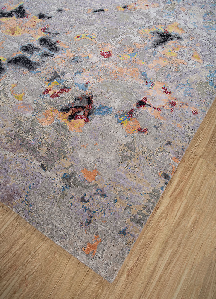 entropy grey and black wool and bamboo silk hand knotted Rug - FloorShot