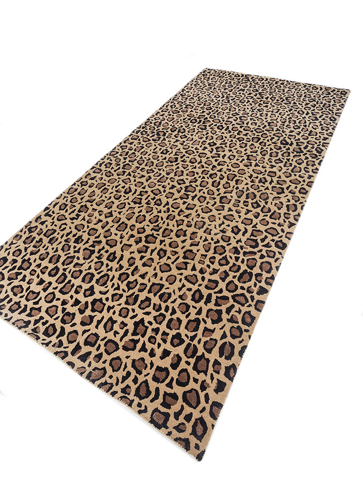wild wanderlust gold wool and viscose hand tufted Rug - FloorShot