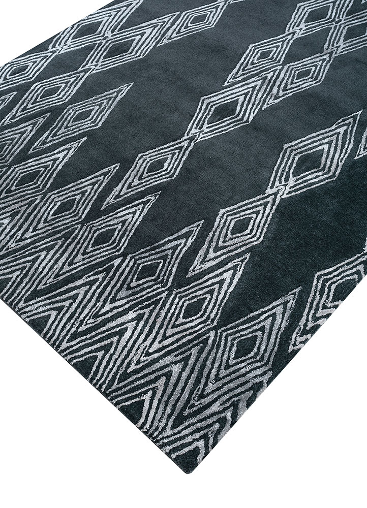 linear grey and black wool and viscose hand tufted Rug - FloorShot