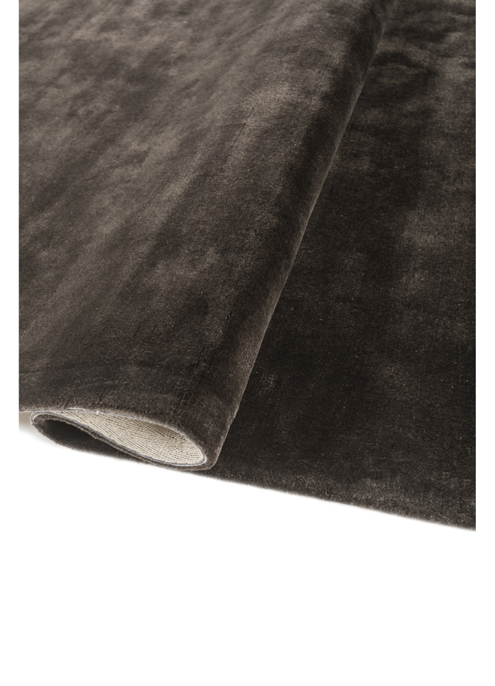 cera grey and black viscose hand tufted Rug - FloorShot