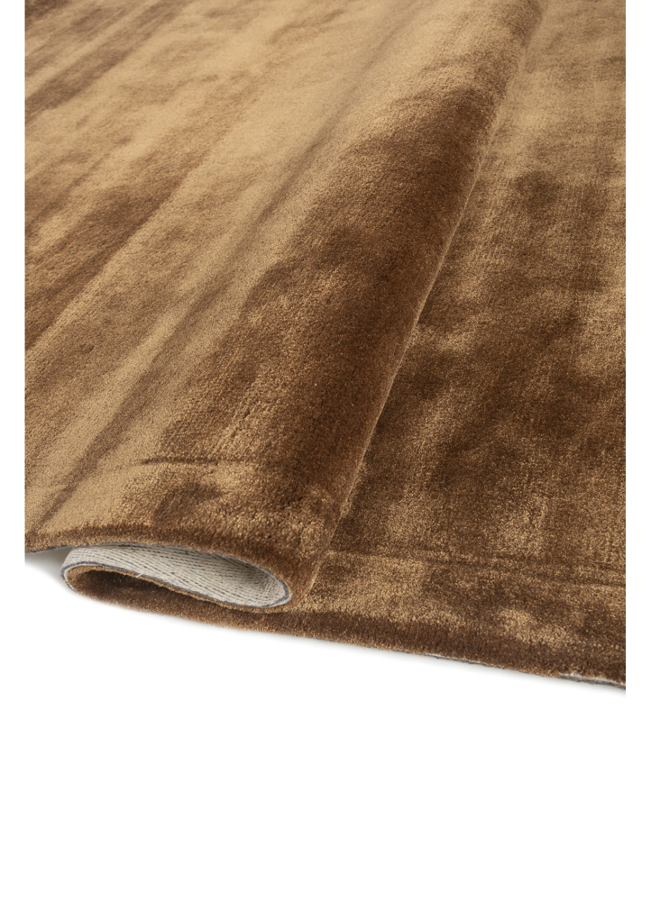cera red and orange viscose hand tufted Rug - FloorShot