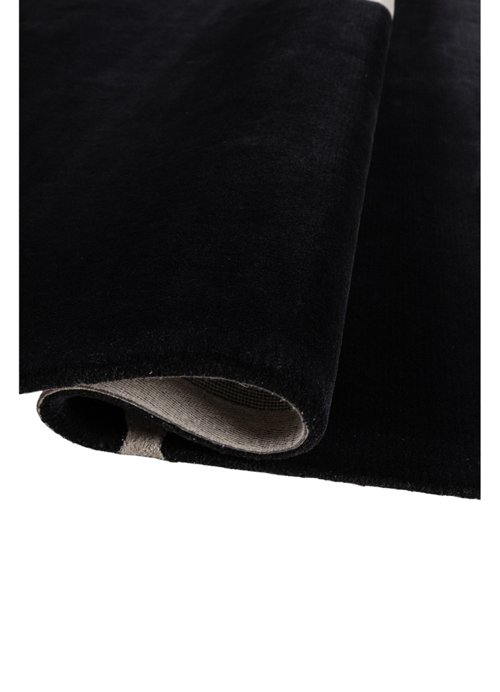 zig zag grey and black wool and viscose hand tufted Rug - FloorShot