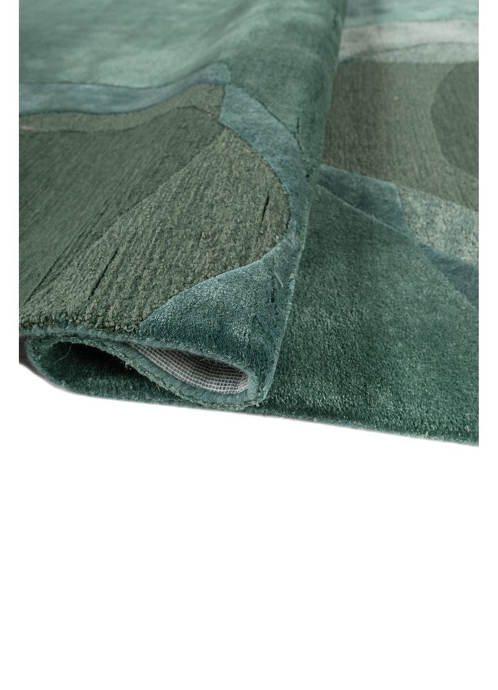 joy green wool and viscose hand tufted Rug - FloorShot