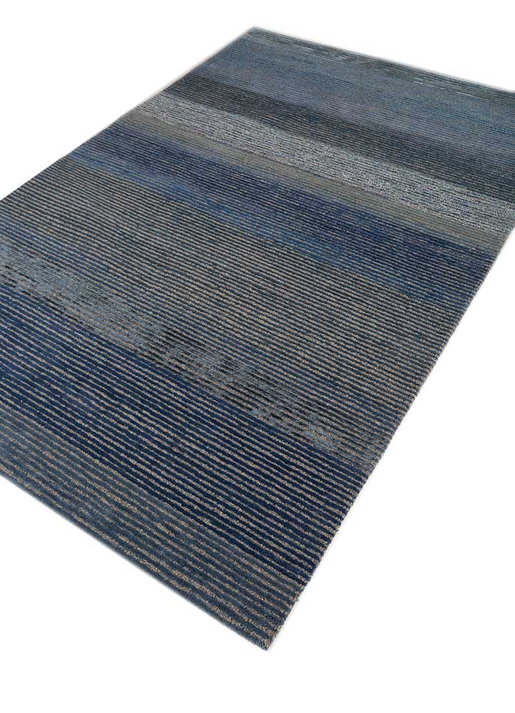 linear blue wool and viscose hand tufted Rug - FloorShot