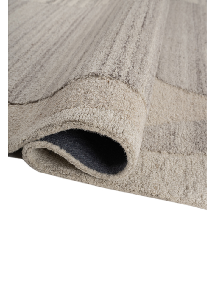 modo grey and black wool hand tufted Rug - FloorShot