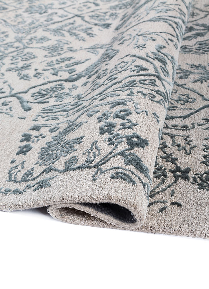 mythos ivory wool and viscose hand tufted Rug - FloorShot