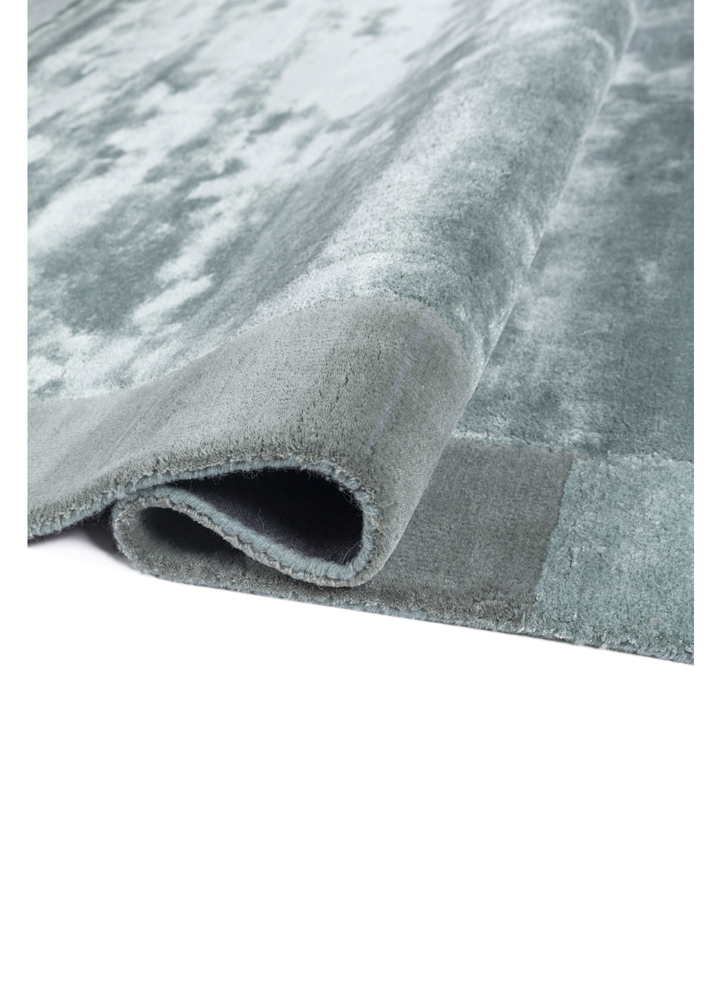 cera blue wool and viscose hand tufted Rug - FloorShot