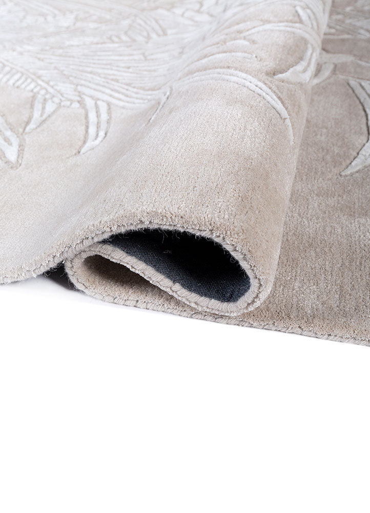 aurelia ivory wool and viscose hand tufted Rug - FloorShot