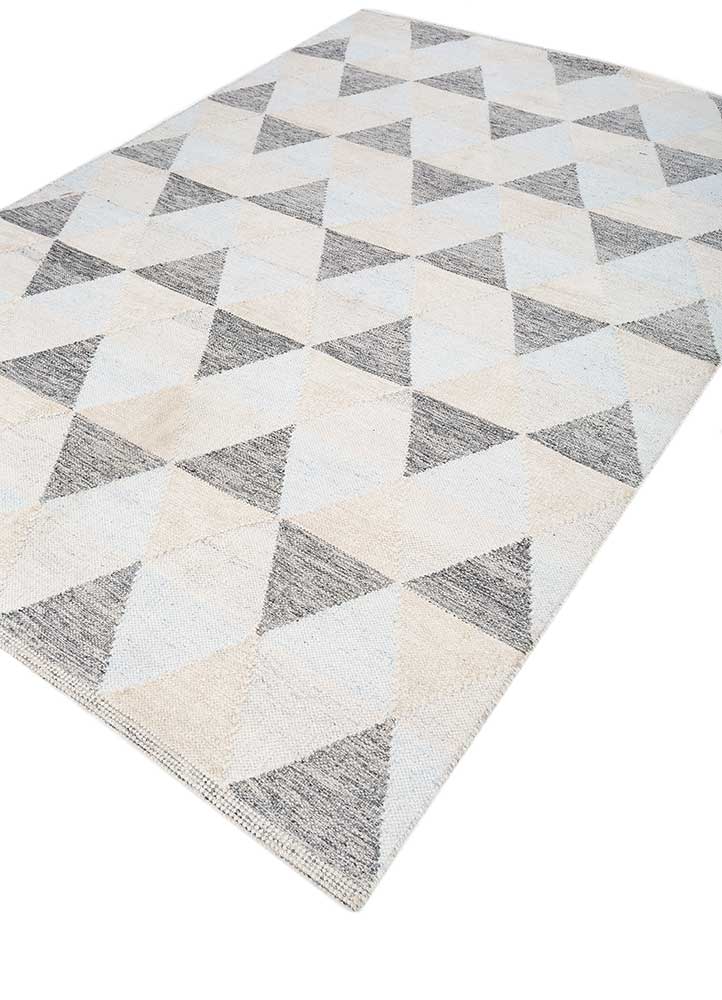 indusbar ivory wool and bamboo silk flat weaves Rug - FloorShot