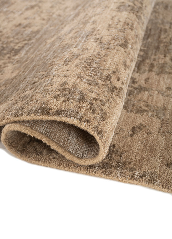 uvenuti beige and brown wool hand knotted Rug - FloorShot