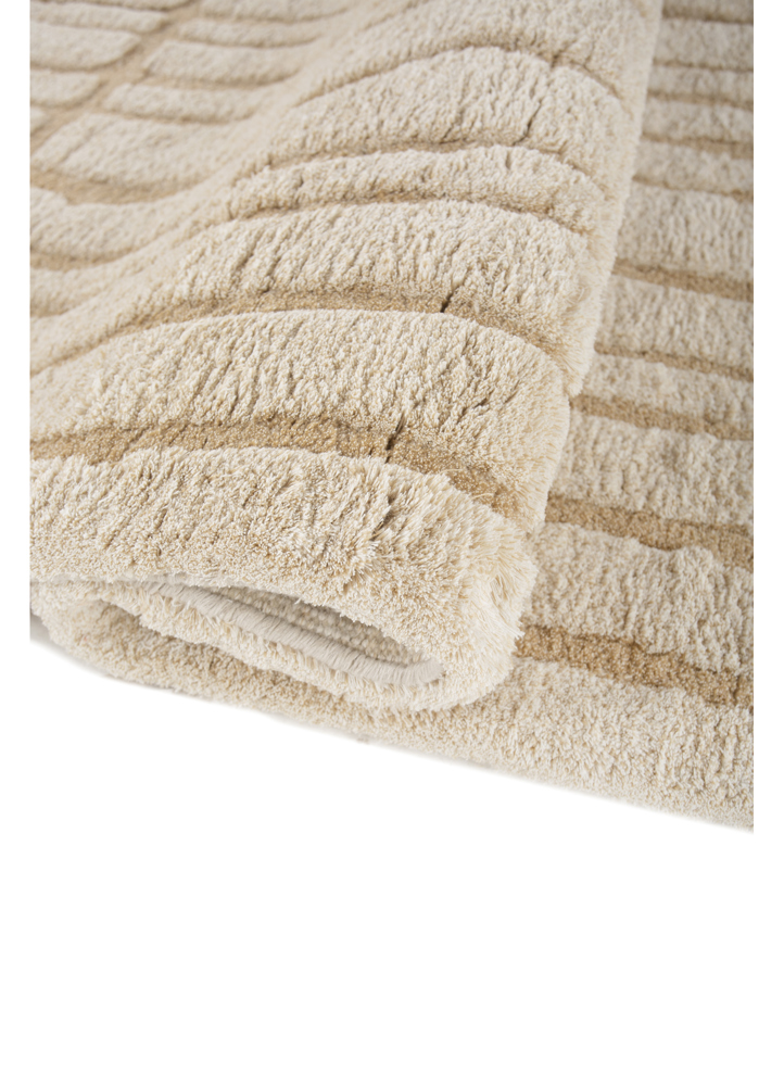zuri ivory acrylic hand knotted Rug - FloorShot