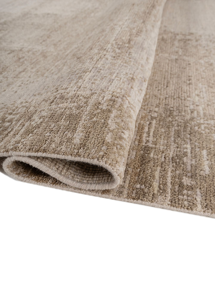 manifest ivory wool hand knotted Rug - FloorShot