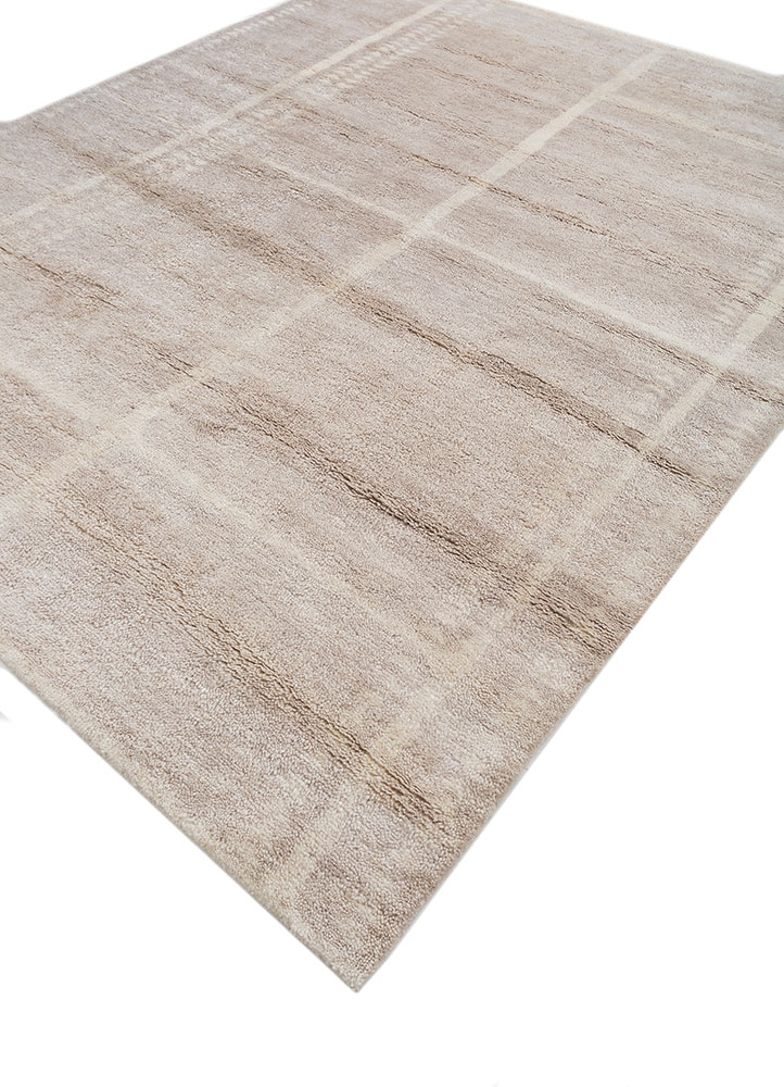 manifest ivory wool hand knotted Rug - FloorShot