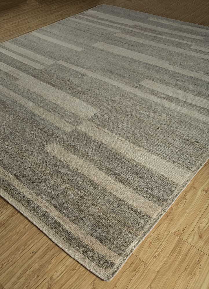viscaya ivory wool hand knotted Rug - FloorShot