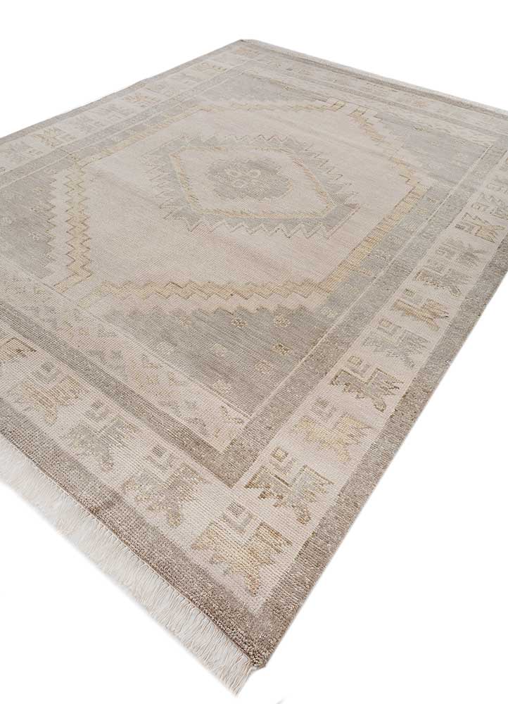 thyme ivory wool hand knotted Rug - FloorShot