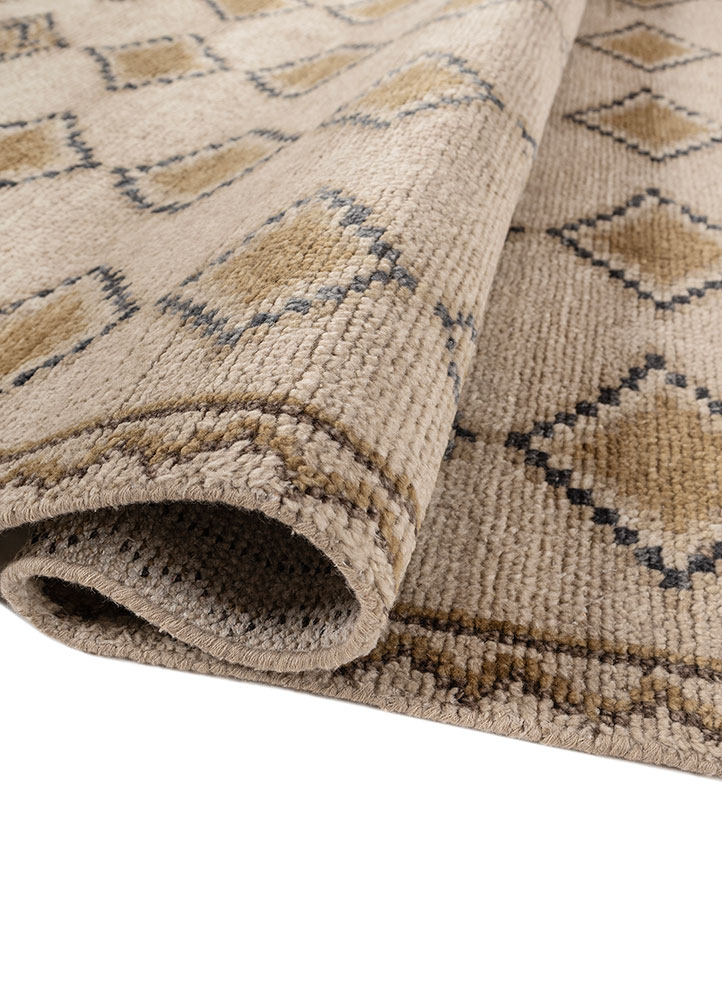 thyme beige and brown wool hand knotted Rug - FloorShot