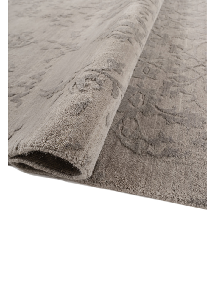 pansy beige and brown wool hand knotted Rug - FloorShot