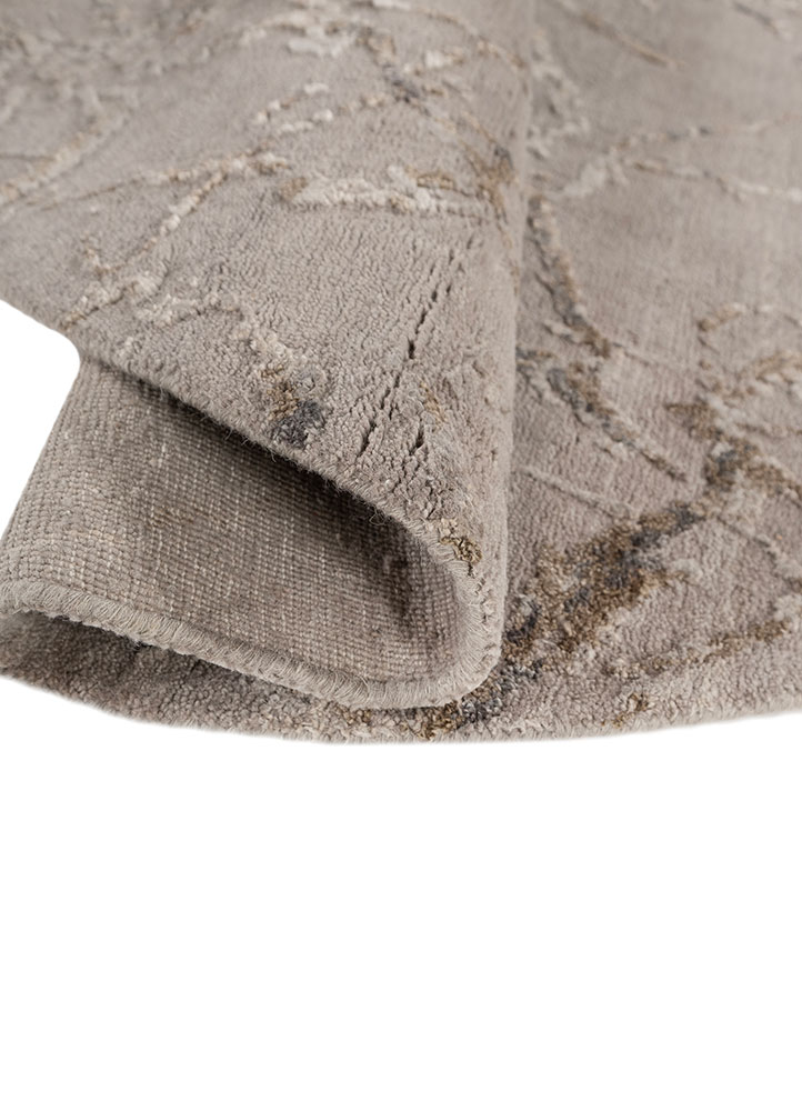 urban pause by kavi grey and black wool and silk hand knotted Rug - FloorShot