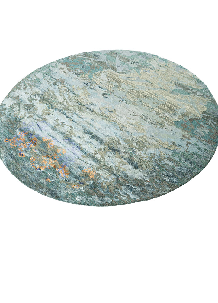 manchaha green wool and bamboo silk hand knotted Rug - FloorShot